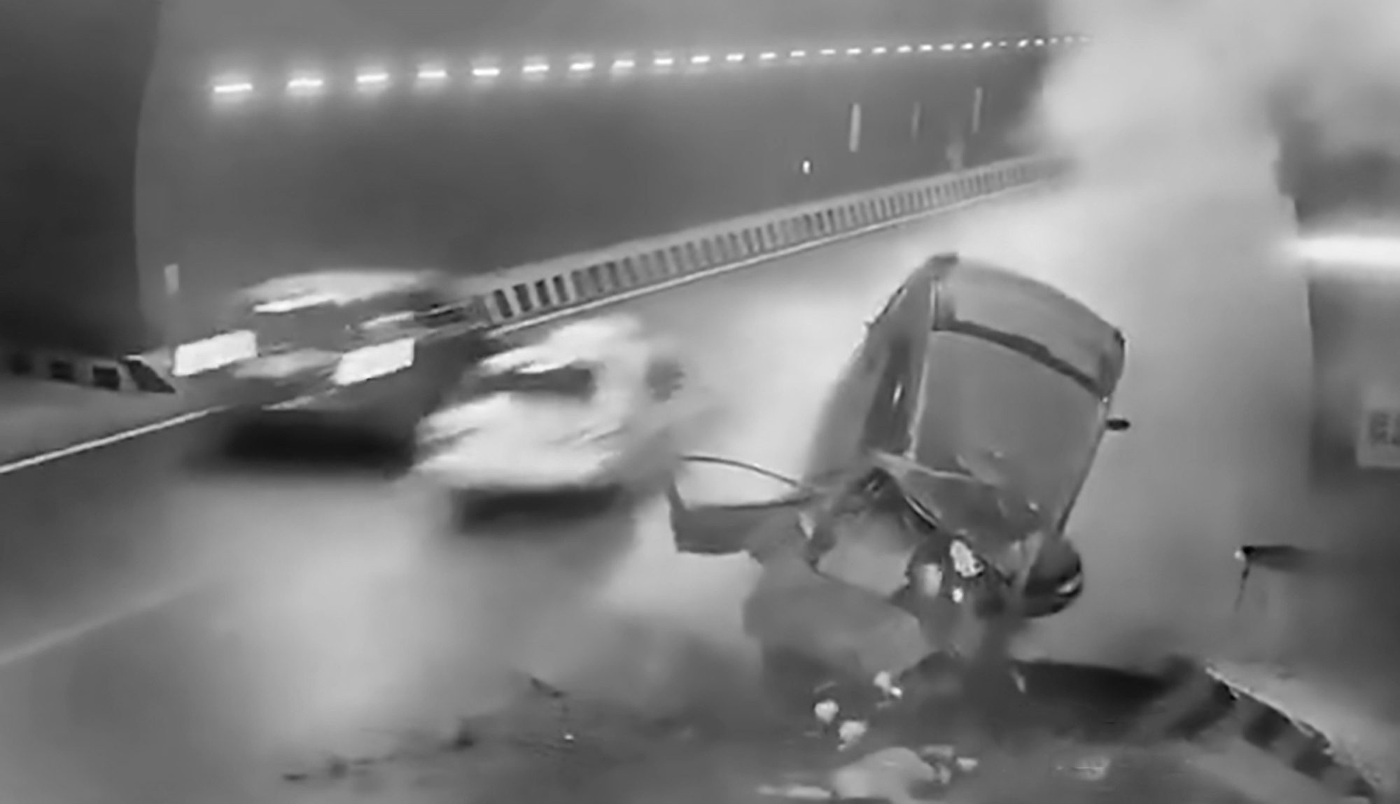 Read more about the article Moment Car Slams Into Wall In Motorway Tunnel Crash