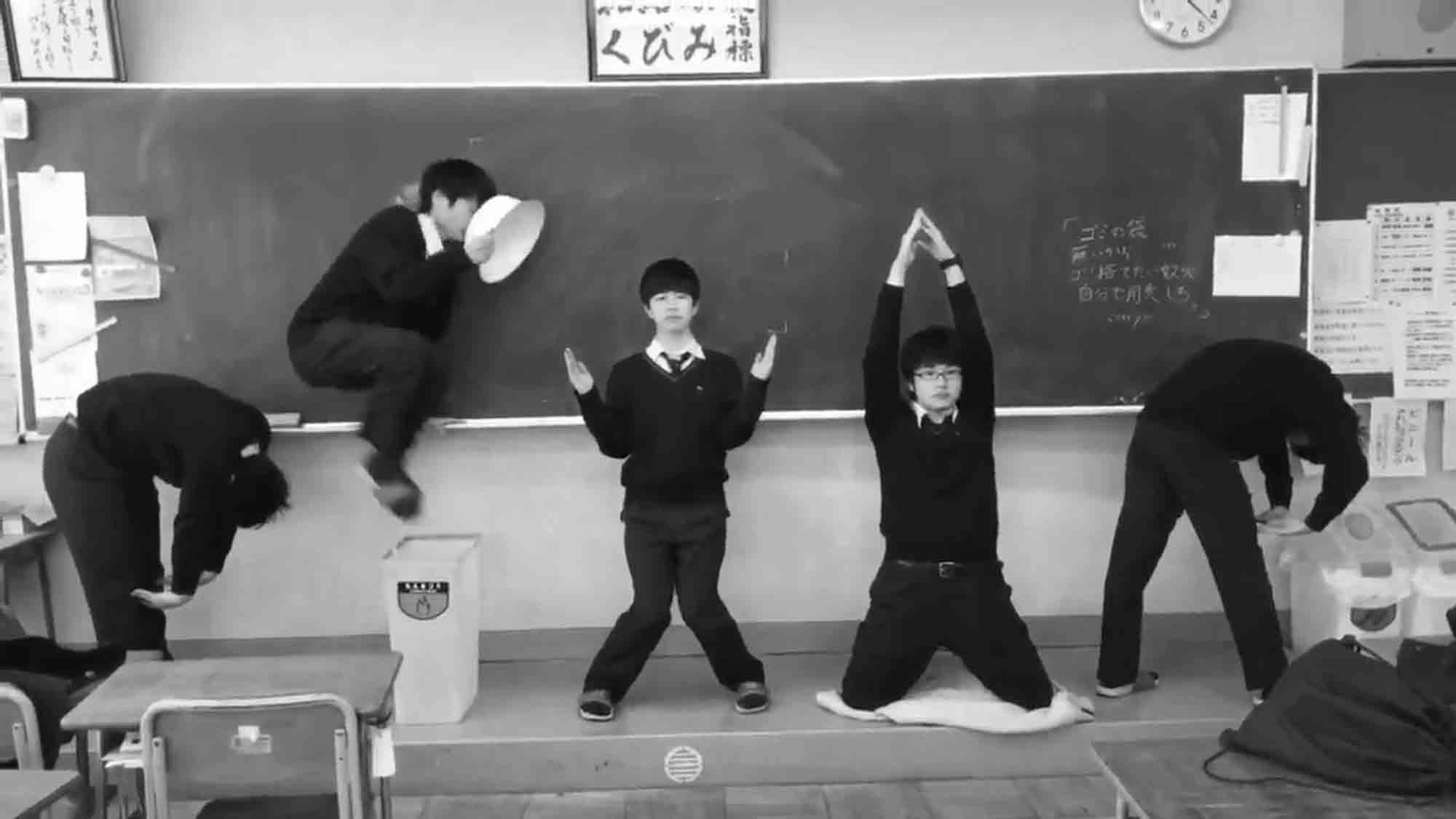 Read more about the article Japanese Schoolboys Recreate Iconic Pixar Clip