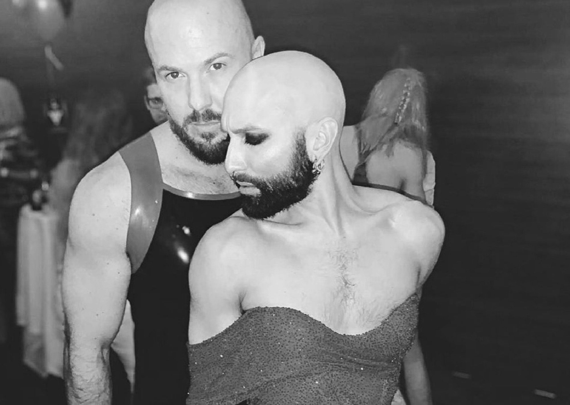 Read more about the article Eurovision Star Conchita Wurst Has New Bald Look