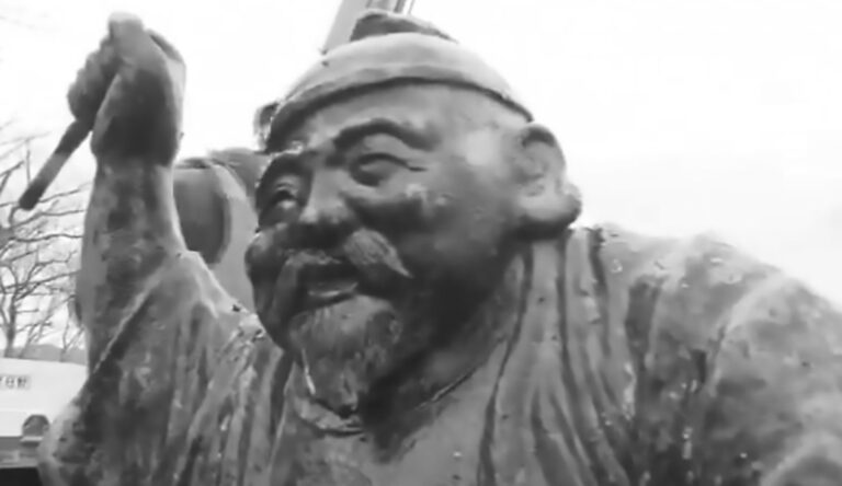 Read more about the article Fishermen God Statue Lost To Tsunami Recovered From Sea