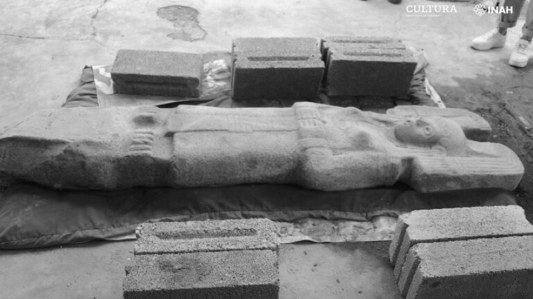 Read more about the article Fascinating Pre Hispanic Statue Of Woman Uncovered In Mexico