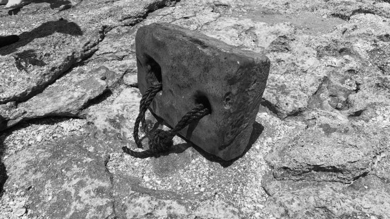 Read more about the article Bronze Age Stone Anchor In Service For 2,000 Years Before Being Lost Is Found On Sea Bottom