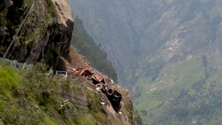 Read more about the article Dozens Trapped In Bus After Landslide Buries 30 Vehicles And Kills 2