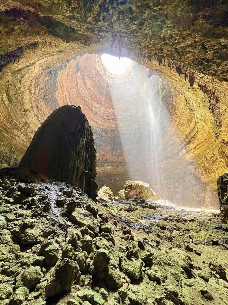 Credit: Oman Cave Exploration Team/Newsflash
