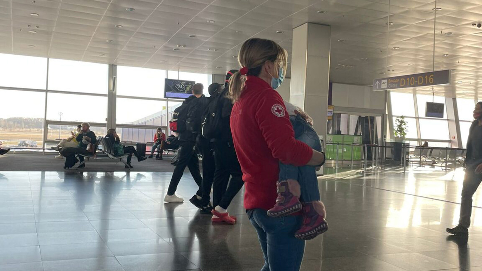 Read more about the article Toddler Flown To Italy After Parents Abandon Her In Ukraine Following Surrogate Birth