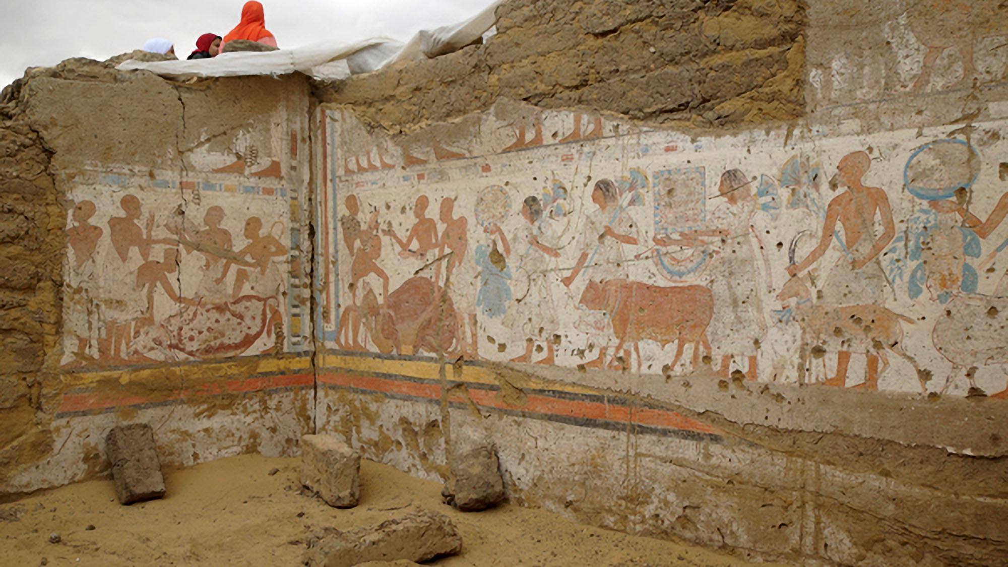 Ancient Egyptian Tomb Of Royal Scribe In Charge Of Sacrifices Under ...
