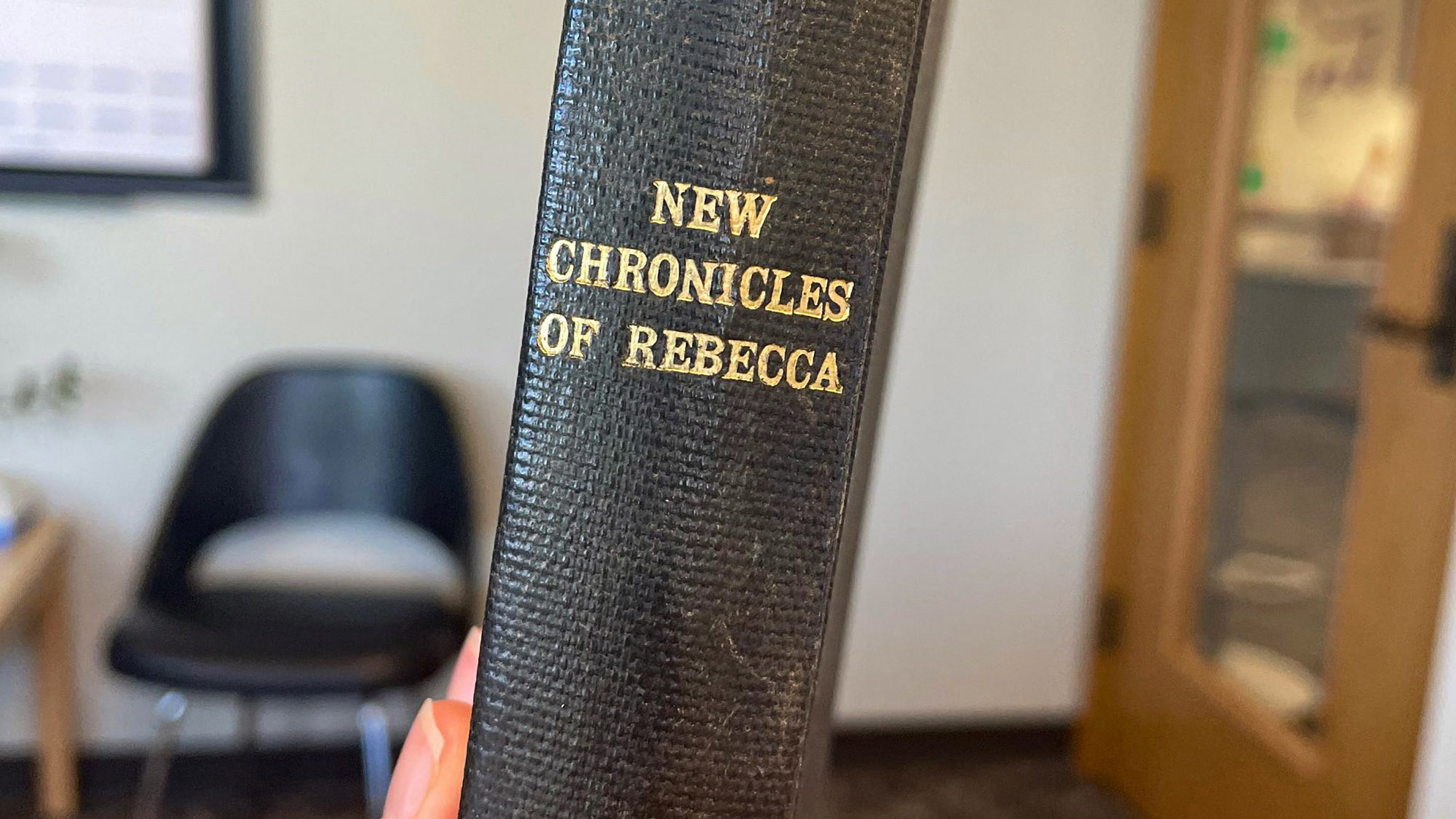 Read more about the article Book Returned To Idaho Library 111 Years Late