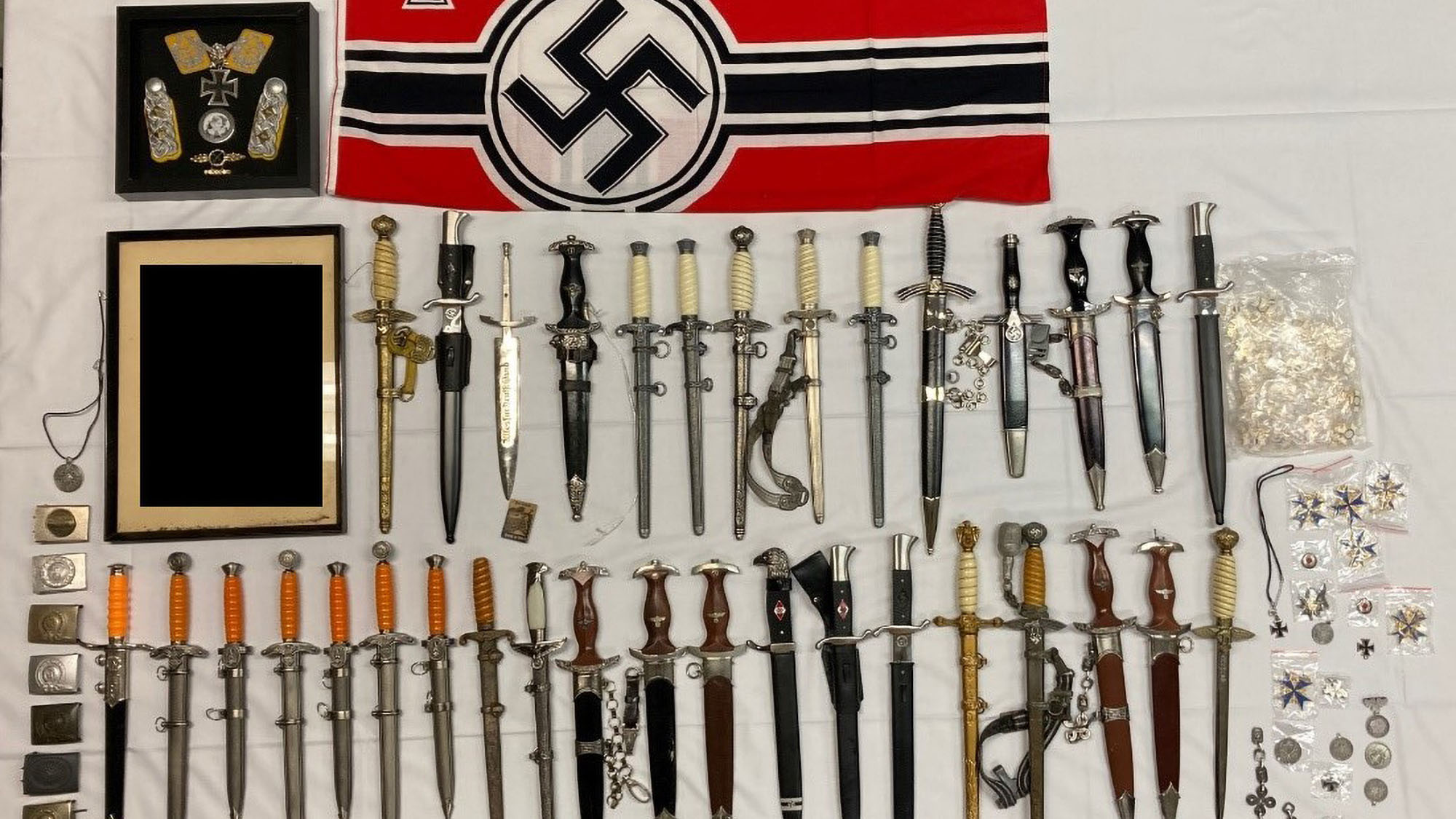 Read more about the article Paramedics Discover Massive Nazi WWII Arsenal In Patients Apartment