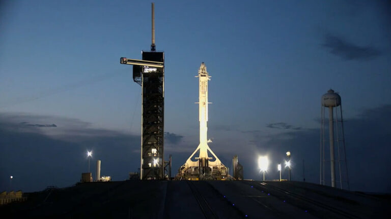 Read more about the article SpaceX Launches Its 25th Resupply Mission To The International Space Station