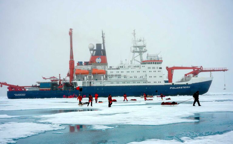 Read more about the article Polarstern Icebreaker Returns To Port After Arctic Research Amid Record Heatwaves