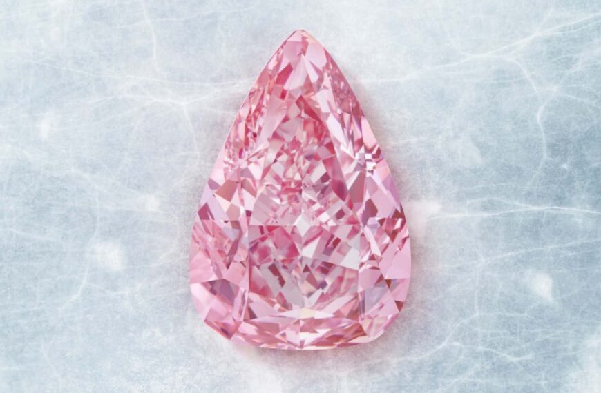 Rare ‘Fortune Pink’ Diamond Set To Fetch USD 35 Million At Auction