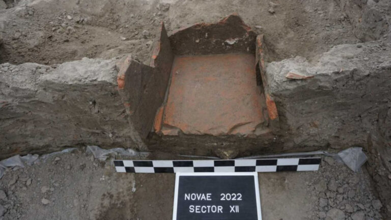 Read more about the article Archaeologists Find Ancient Roman Fridge With Food Leftovers In Bulgaria