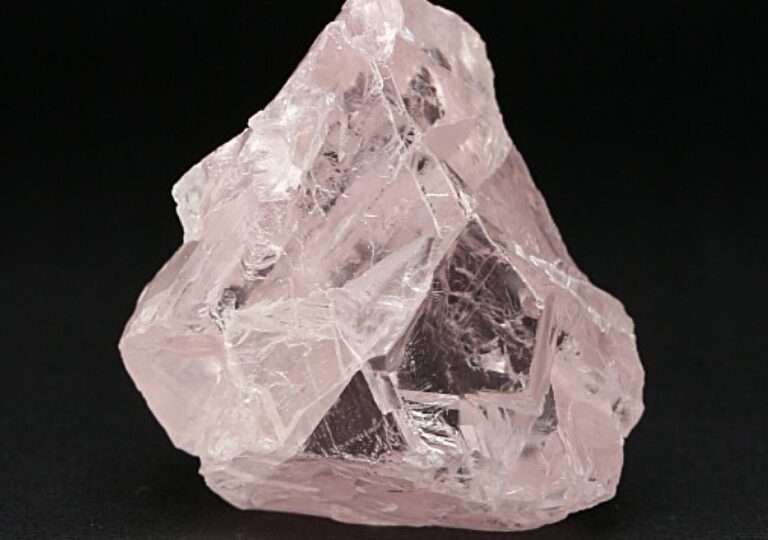 Read more about the article One Of World’s Largest-Ever Pink Diamonds Unearthed