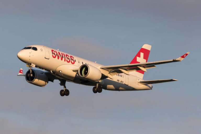 Read more about the article Swiss Plane Leaves For Spain Without Luggage Due To Staff Shortage