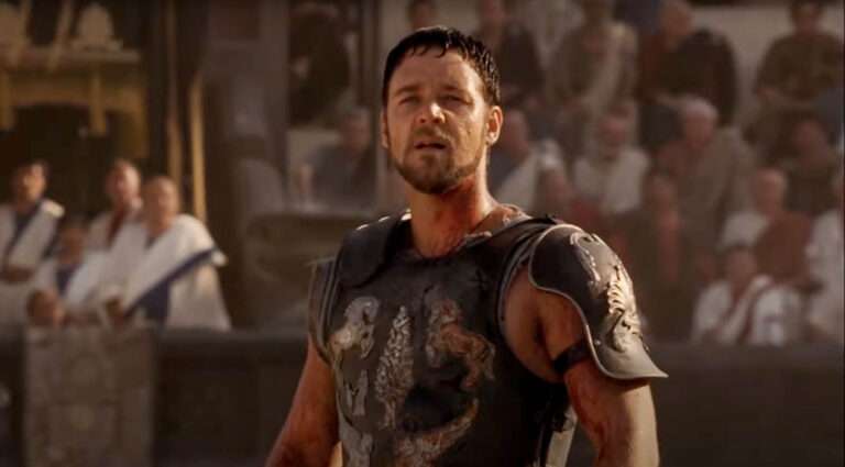 Read more about the article Russell Crowe Delighted Over Chocolate Gladiator Maximus