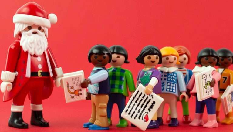 Read more about the article Christmas Bad News With Sales Slump For Iconic Toy Playmobil As Kids Move Online