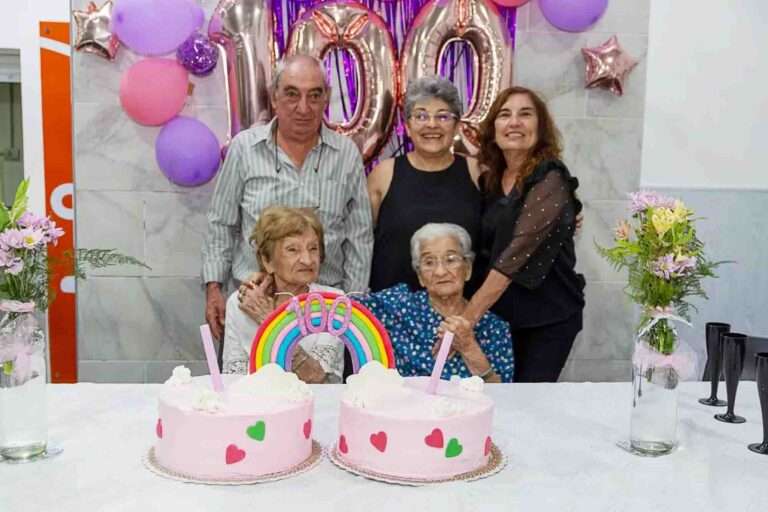 Read more about the article Twin Sisters Celebrate 100th Birthday Together