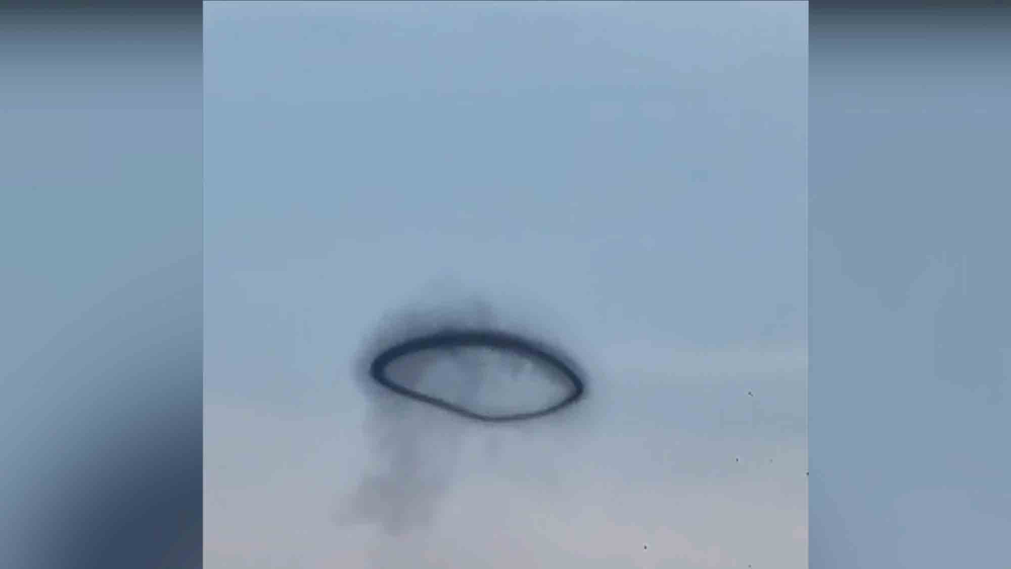 Mysterious Smoke Circle In Sky Baffles People In Chinese City