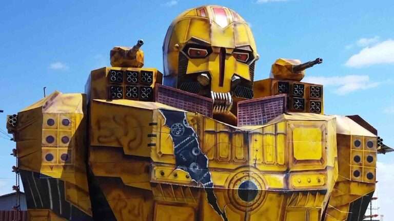 Read more about the article War Museum Terminators Made From Recycled Junk